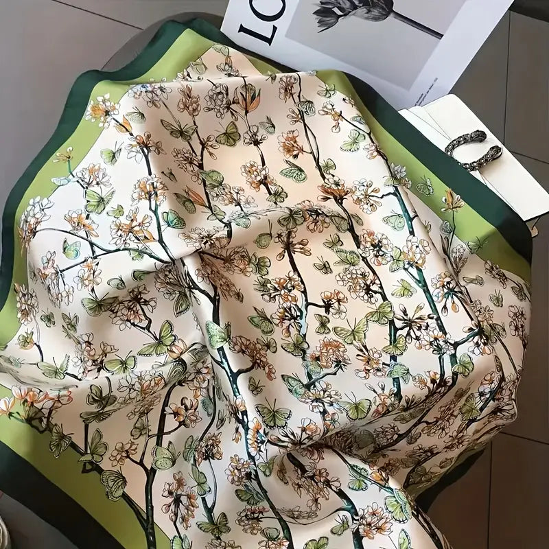 Glare JardinScarf – Vintage Whimsy in Bloom